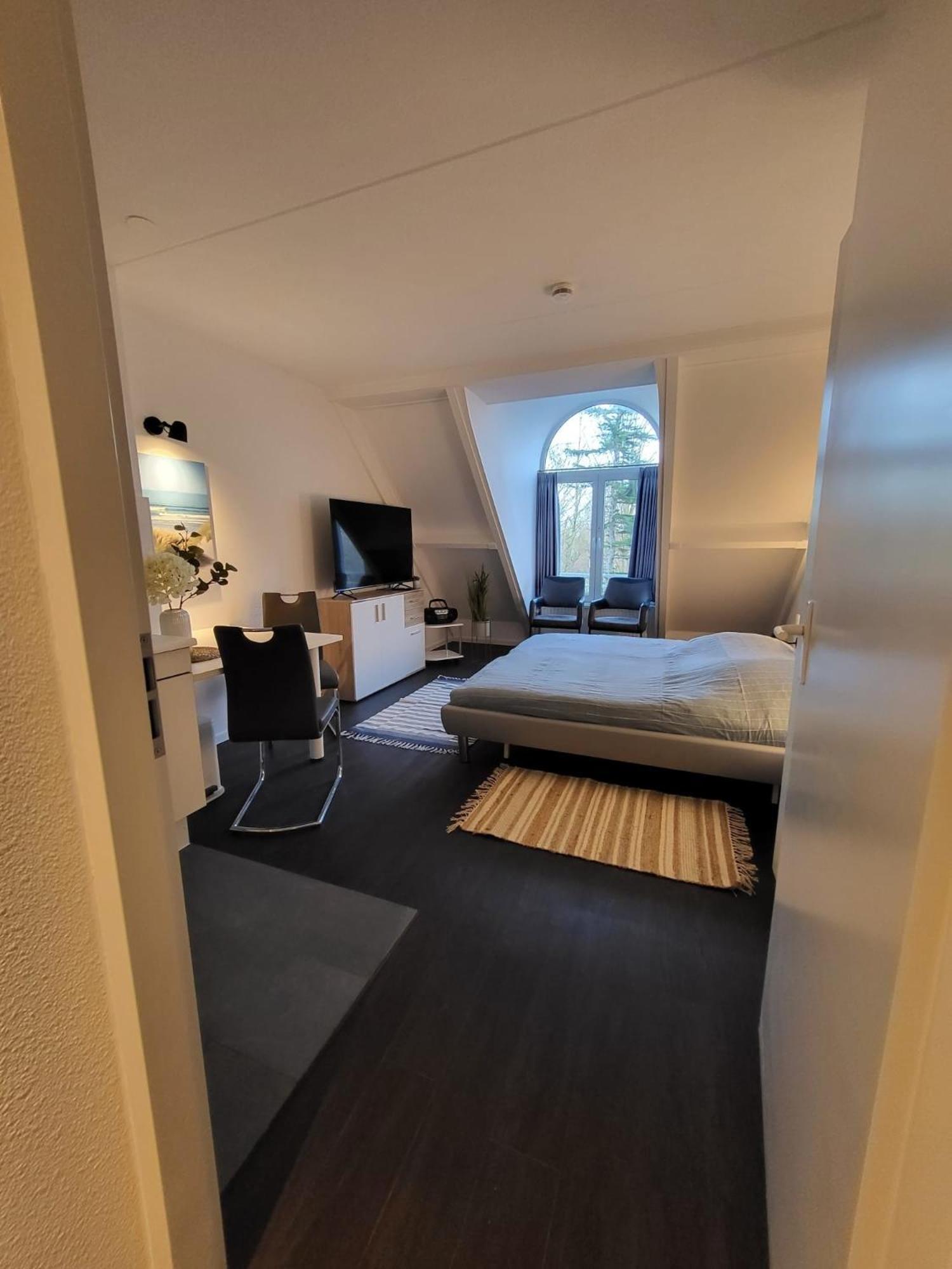 Apartment 647 In Tossens